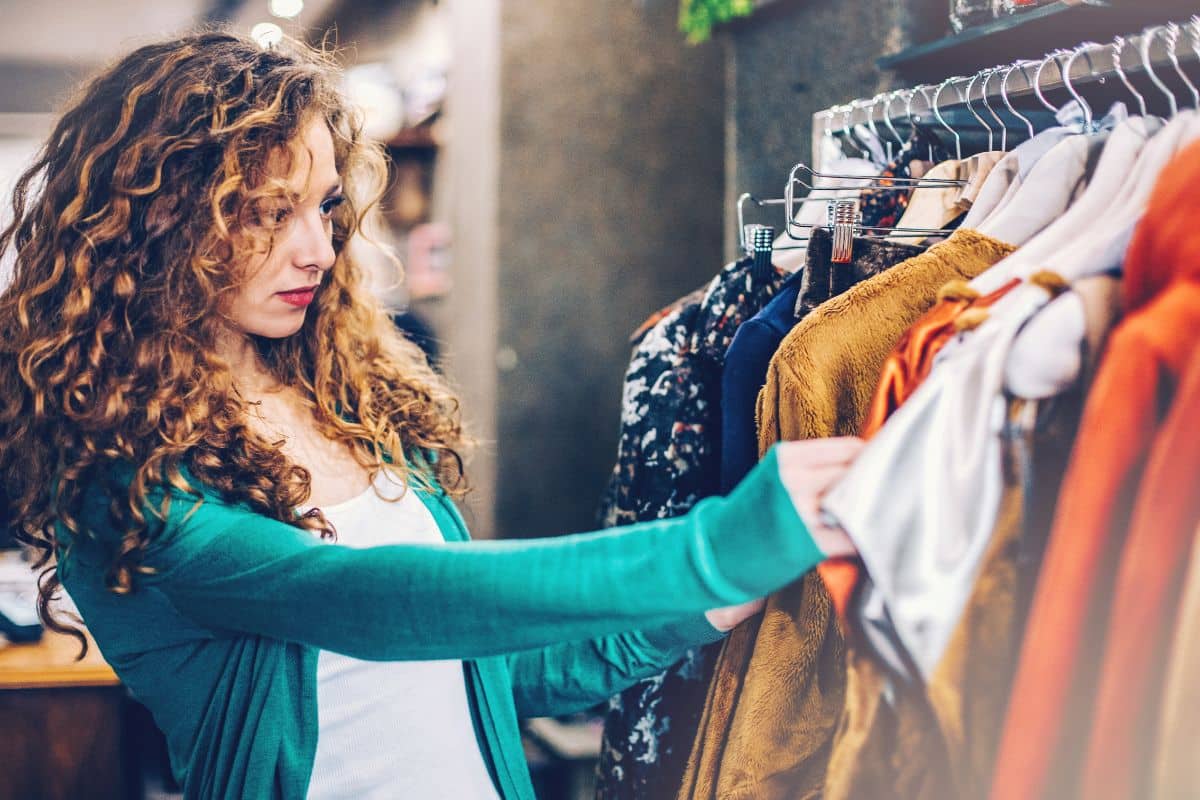 Vêtements pour s'habiller facilement